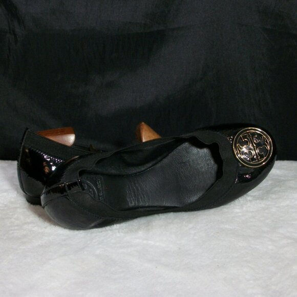 TORY BURCH CAROLINE BLACK PATENT LEATHER FASHION BALLET FLATS 7M FREE SHIP - Picture 8 of 9
